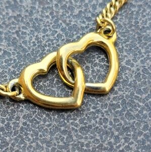Vintage gorgeous goldtone interlocking hearts bracelet